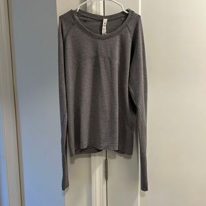 Lululemon Swiftly Tech Long Sleeve. Size 12. Perfect Condition!!